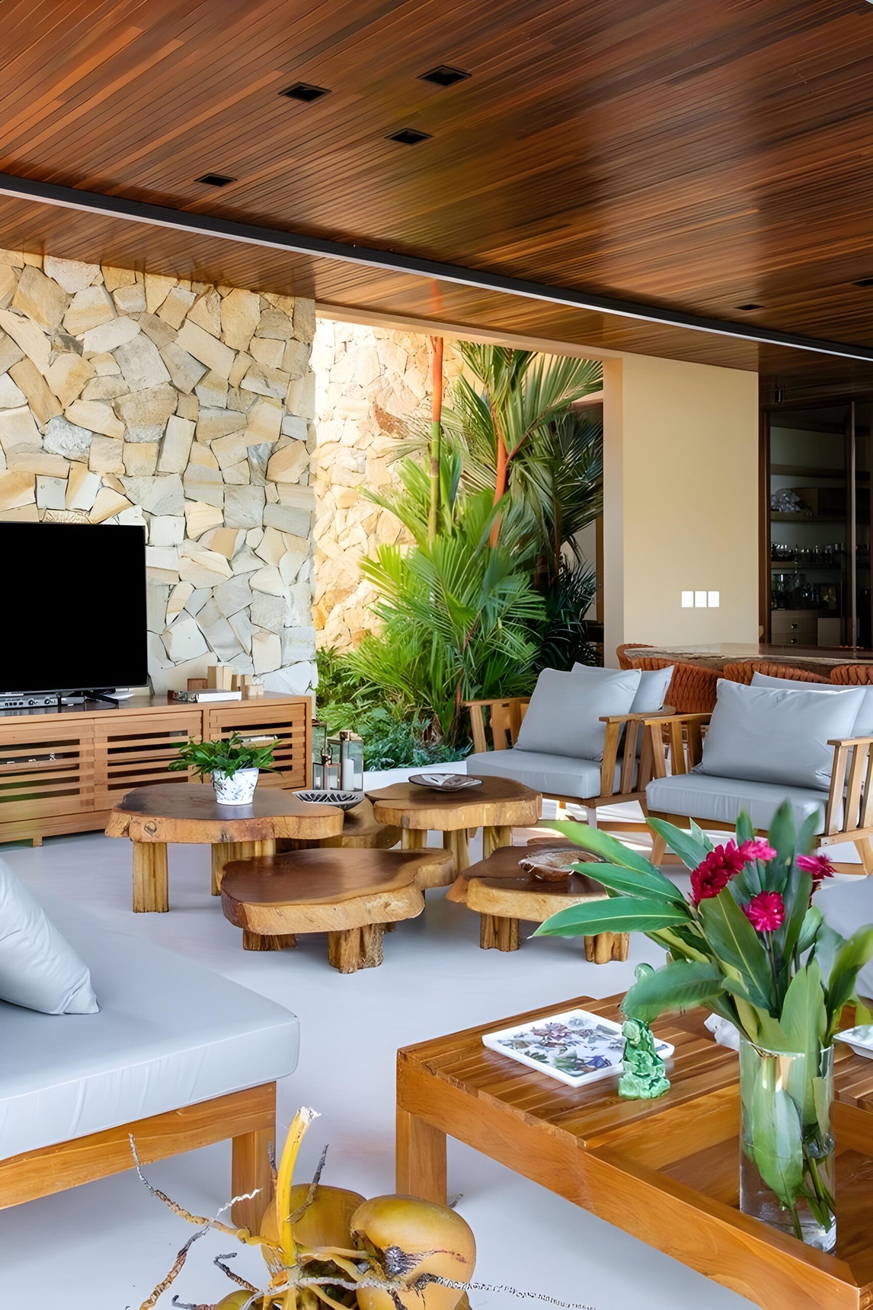 freepik__enhance__95789